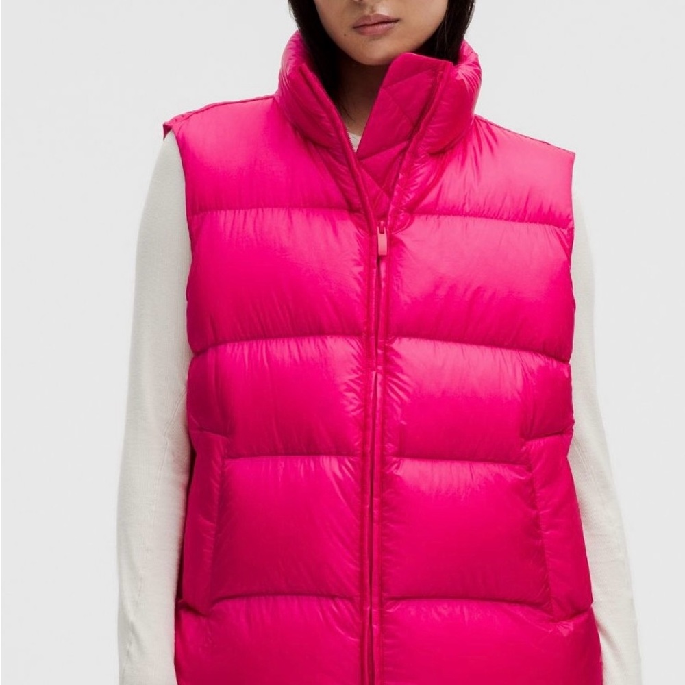 Lululemon feather weight, 900 down fill Puffer Vest, pink, medium